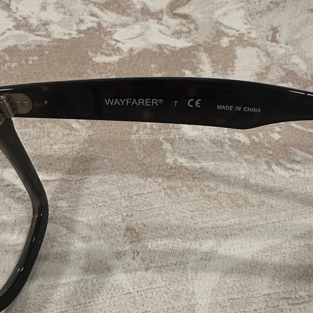 Ray-Ban Black Wayfarer Glasses